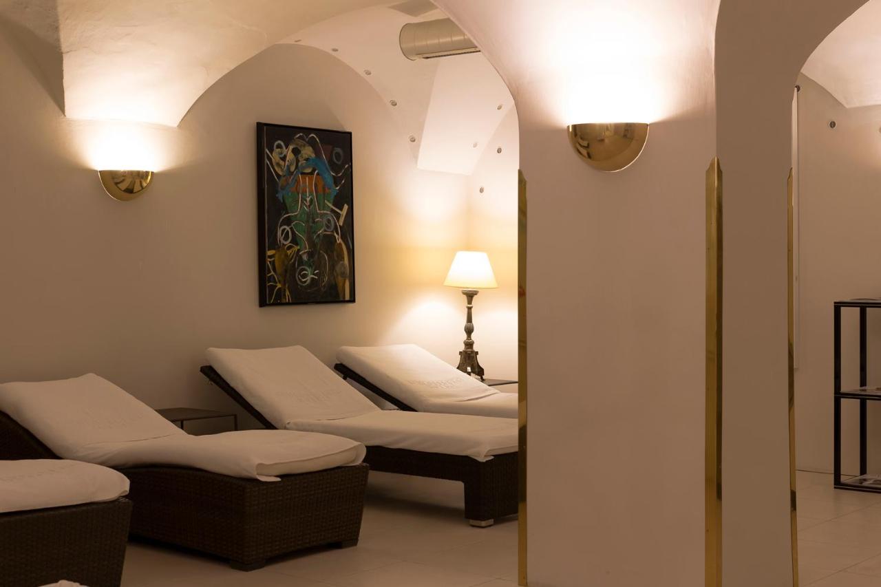 Schlossberghotel غراتس المظهر الخارجي الصورة The spa at the Hotel de la Paix