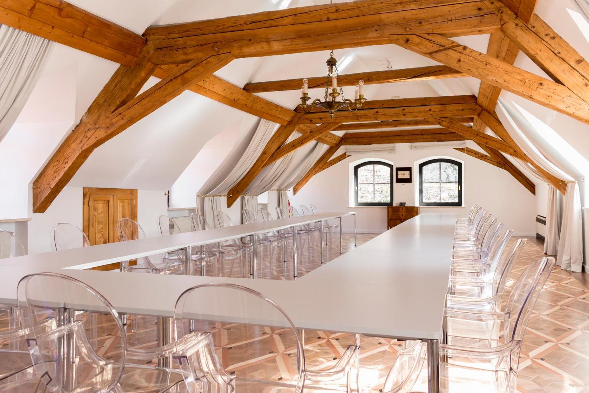 Schlossberghotel غراتس المظهر الخارجي الصورة The Long Room